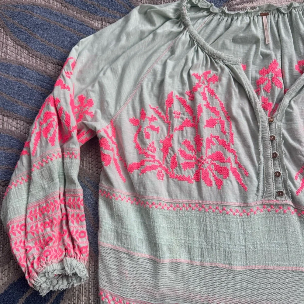 Free People Persuasion Embroidered‎ Balloon Sleeve Top Sz S Mint Green Pink Boho